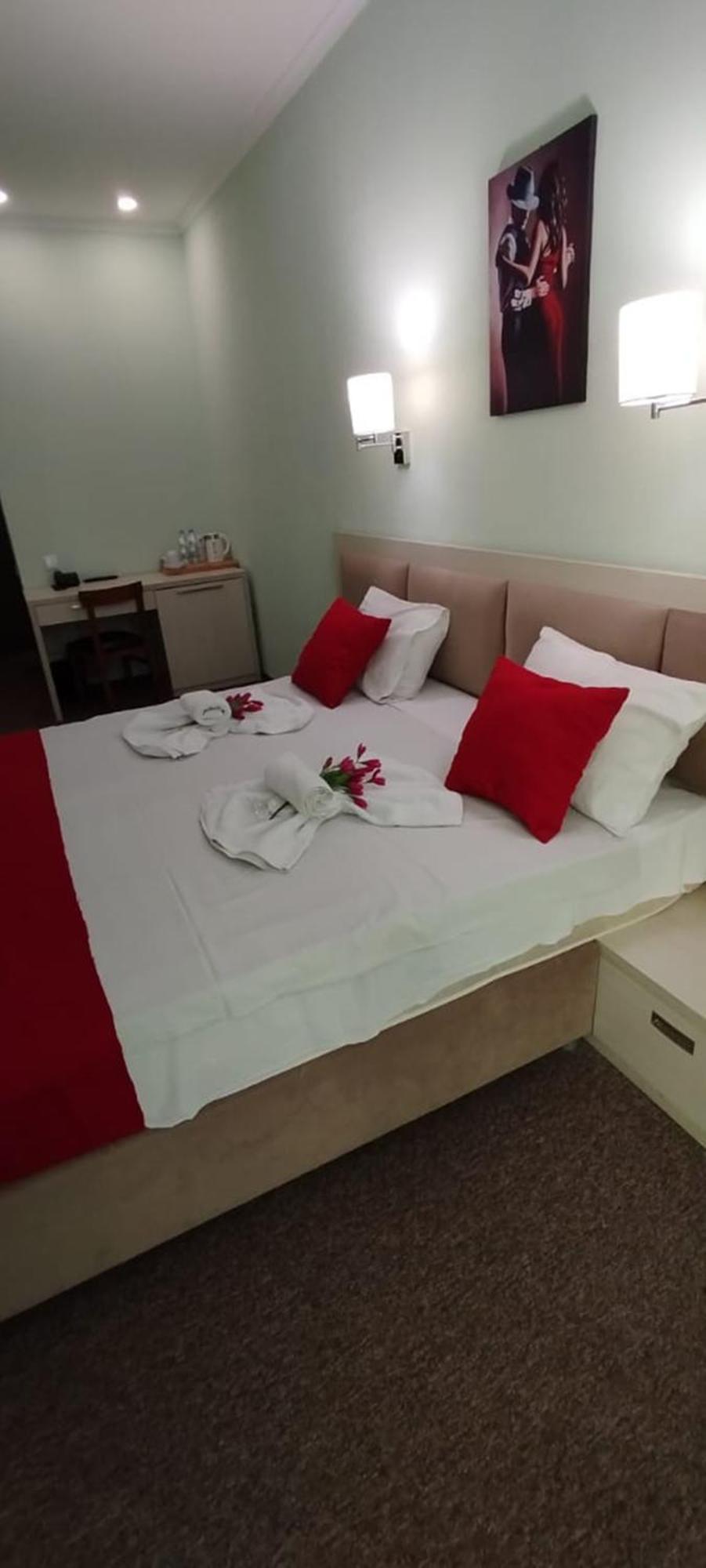 טביליסי Green Tower Hotel מראה חיצוני תמונה